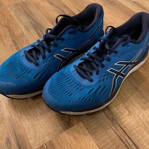 Mens ASICS Gel Cumulus 20